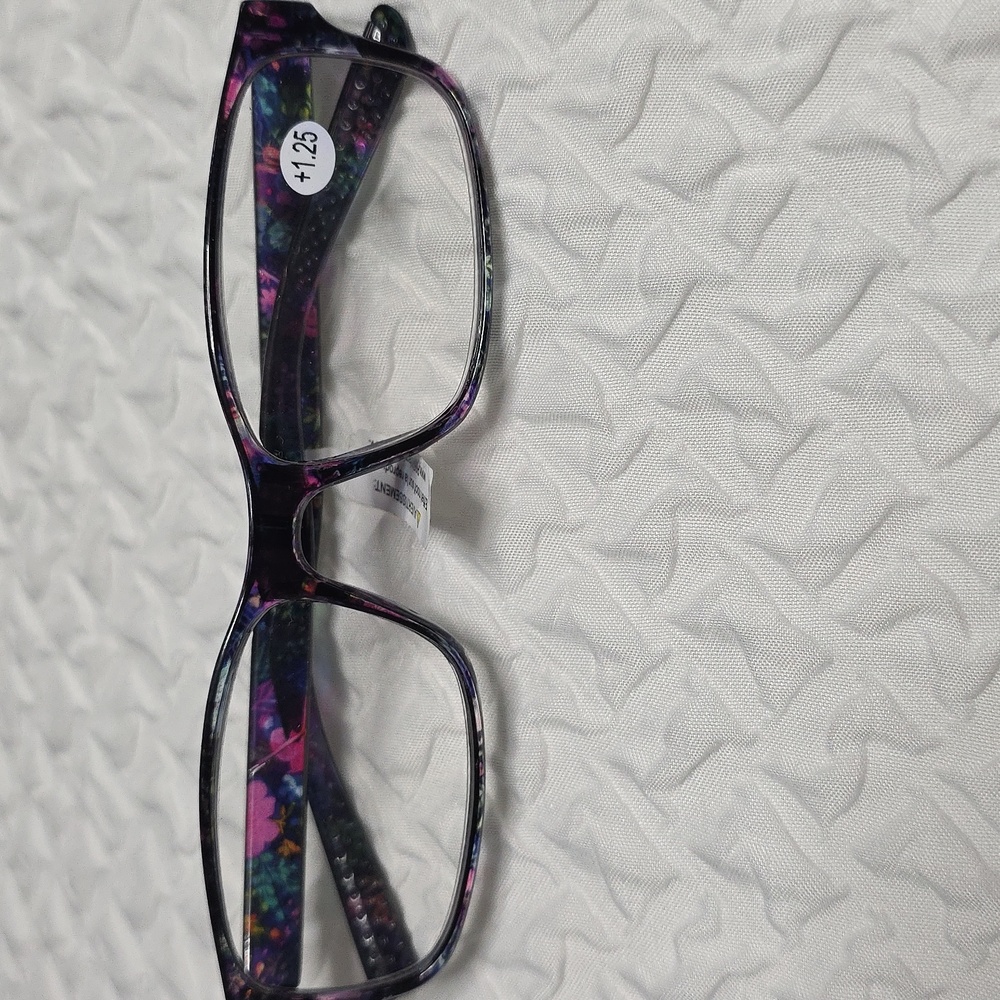 ARTMINDS NON-PRESCRIPTION READING GLASSES